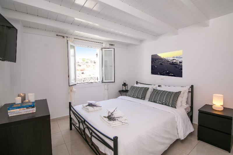 Apanomeria Boutique Residence โอยา ภายนอก รูปภาพ